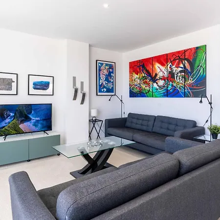 Casa Banderas Apartment